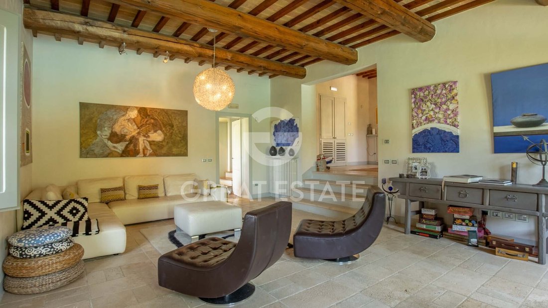 Estate in Montone, Umbria, Italy 5 - 14045425