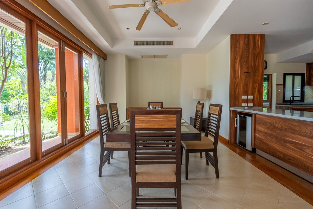 Villa in Choeng Thale, Phuket, Thailand 3 - 15851448