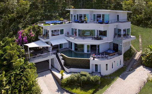 Villa in Choeng Thale, Phuket, Thailand 1