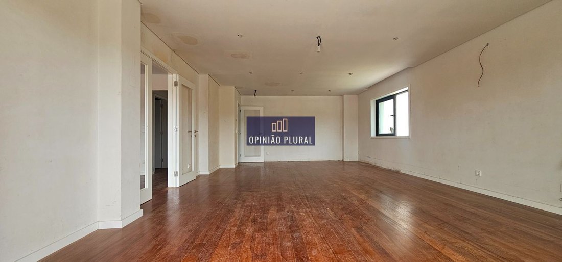 Villa in Gondomar (Sao Cosme), Valbom e Jovim, Porto District, Portugal 2 - 15851689