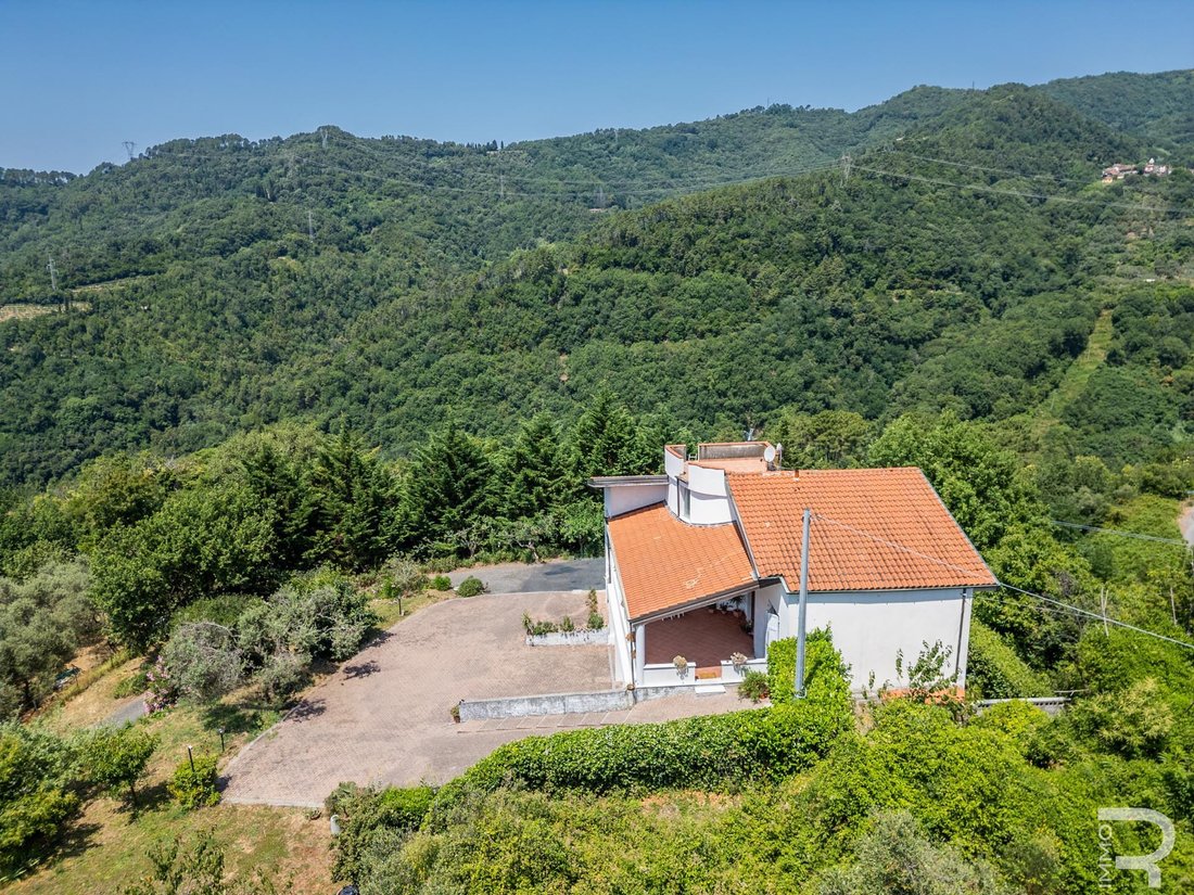 Villa in Fosdinovo, Tuscany, Italy 3 - 15851866
