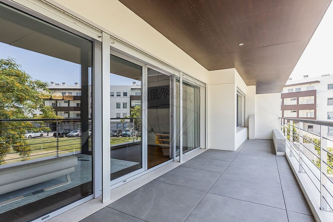 Apartment in Oeiras e Sao Juliao da Barra, Paco de Arcos e Caxias, Lisbon, Portugal 2 - 15852056