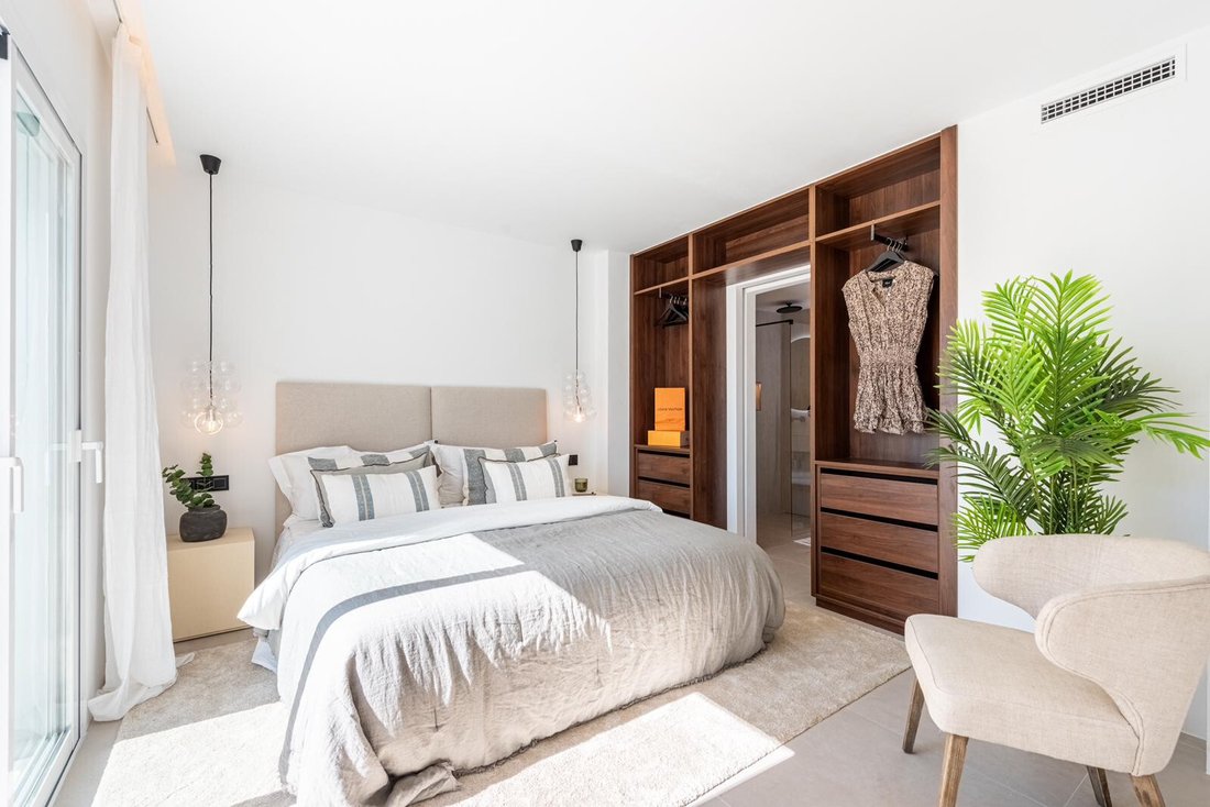 Apartment in La Quinta, Benahavis, Andalusia 5 - 15851846