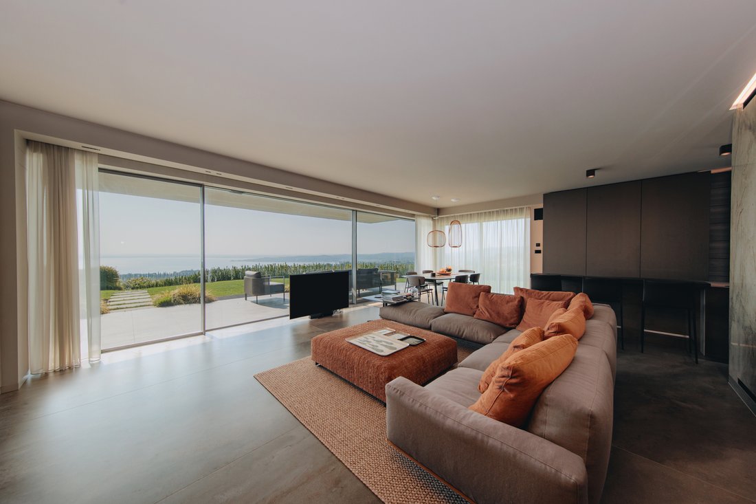 Apartment in Entroterra, Desenzano del Garda, Lombardy 2 - 15852353