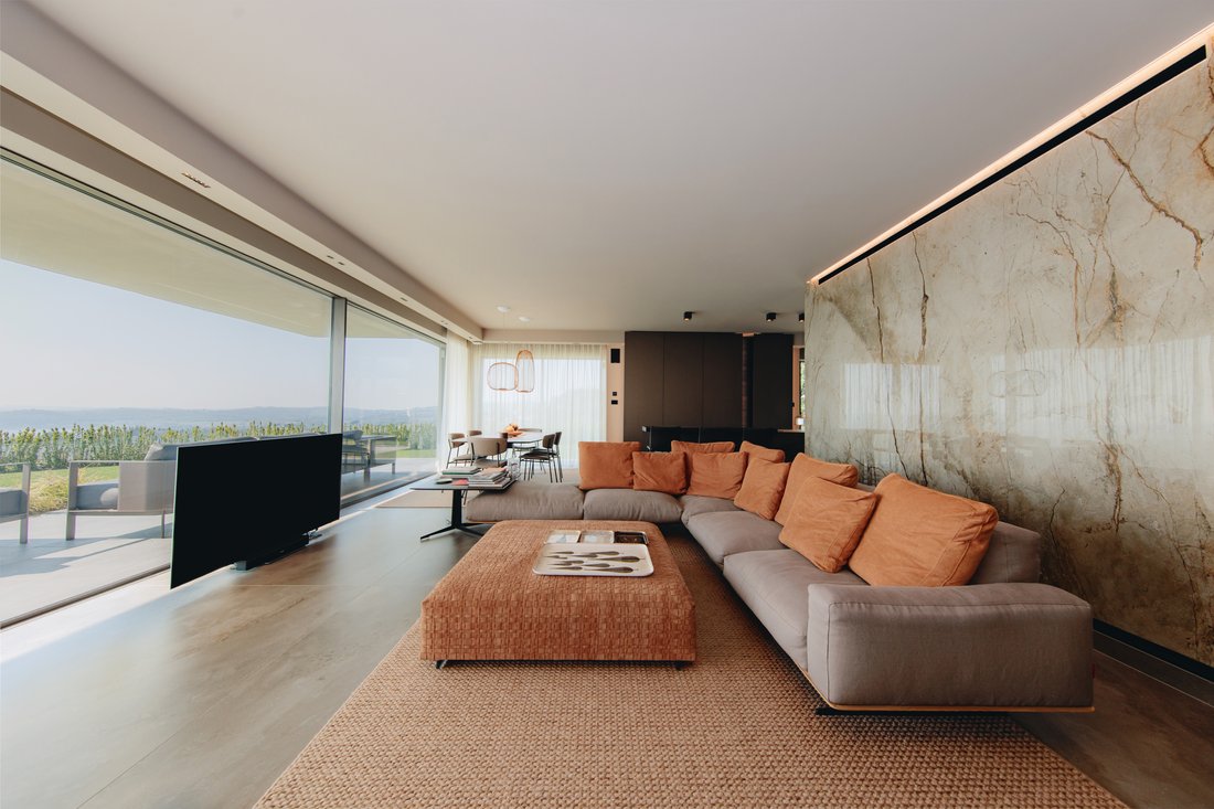 Apartment in Entroterra, Desenzano del Garda, Lombardy 4 - 15852353