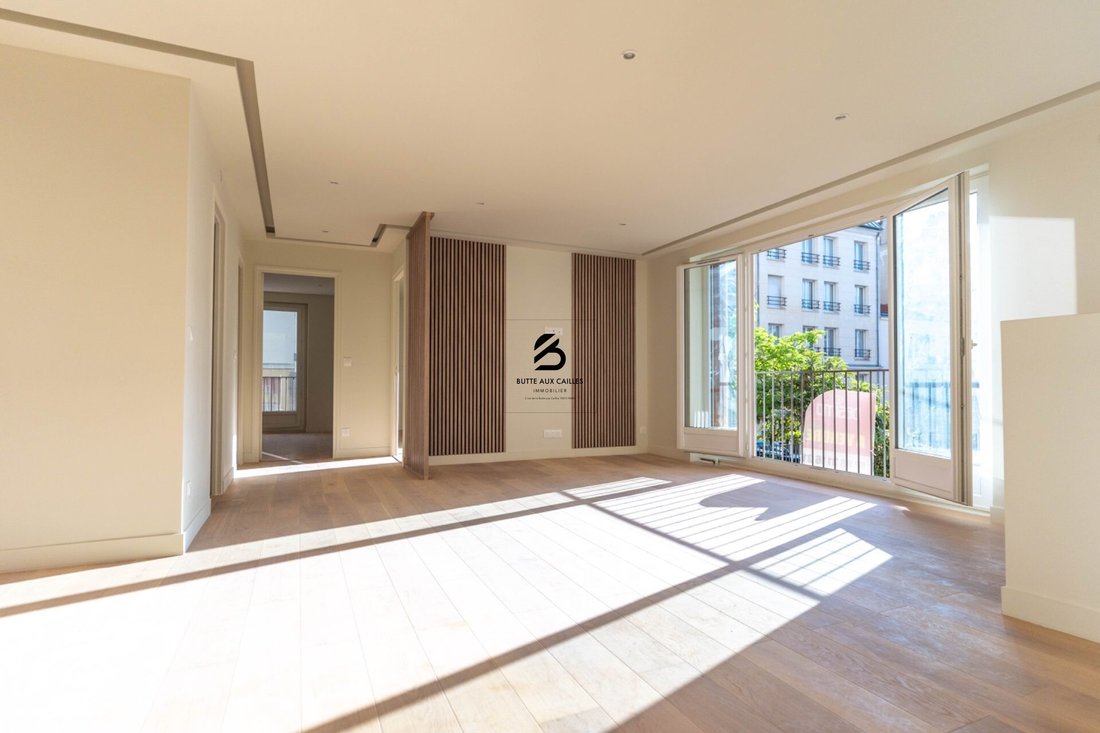 Apartment in Nationale-Deux Moulins, Paris 13e Arrondissement, Paris 2 - 15853263