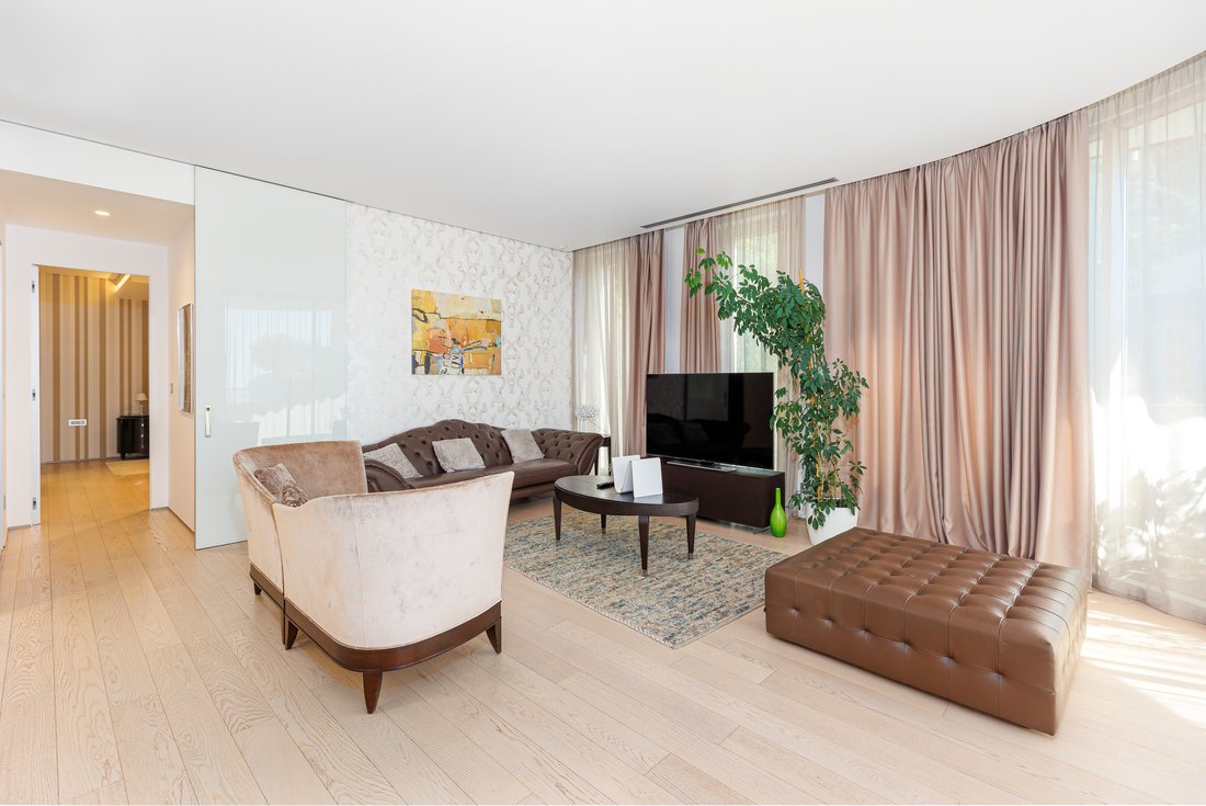 Apartment in Budva, Budva Municipality, Montenegro 2 - 15852097