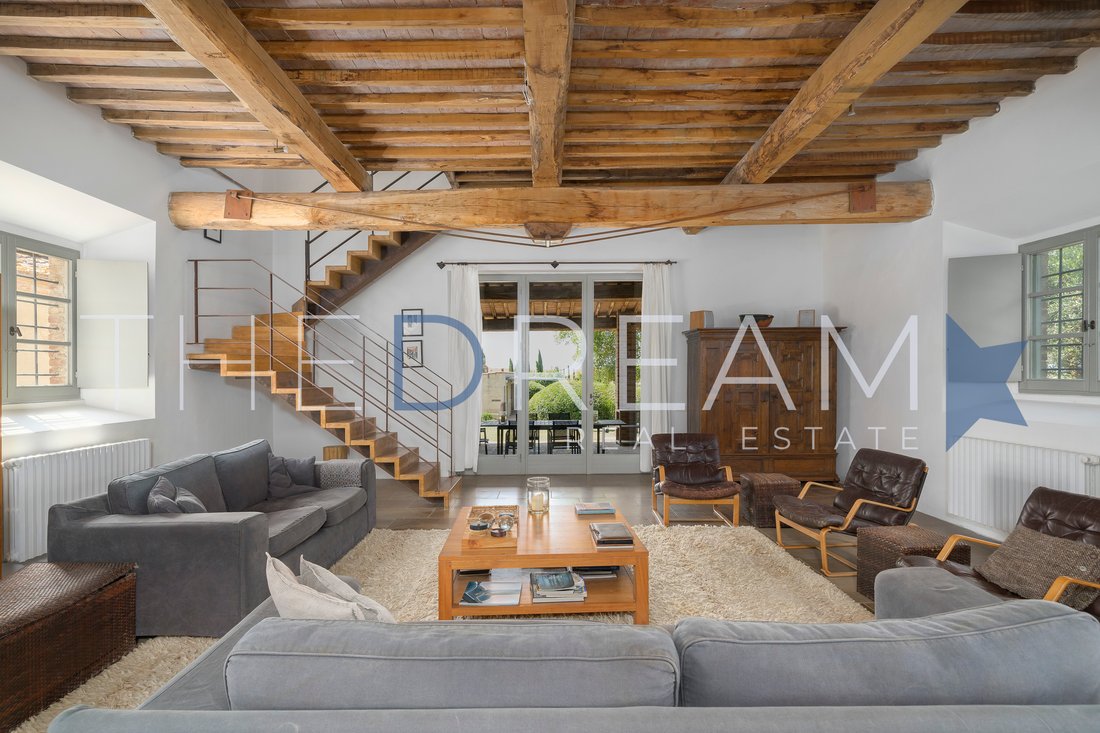 Villa in Asciano, Tuscany, Italy 5 - 15853361