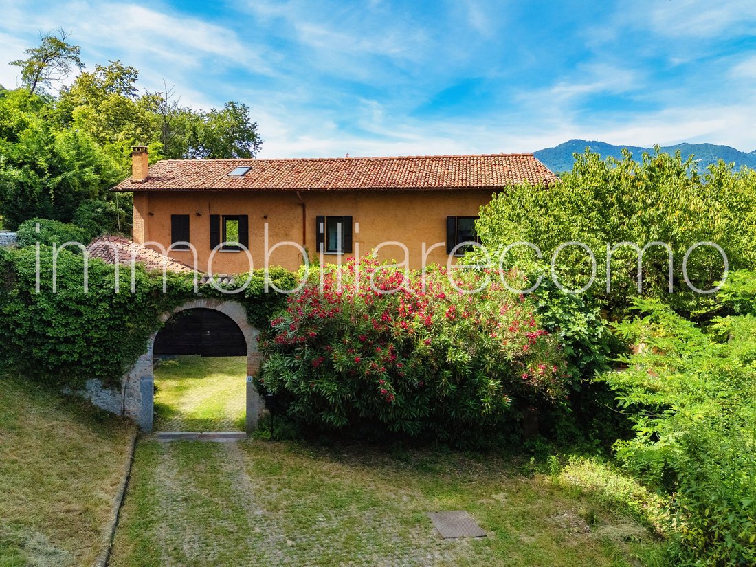 Country House in Western Lake Center, Como, Lombardy 4 - 15853733