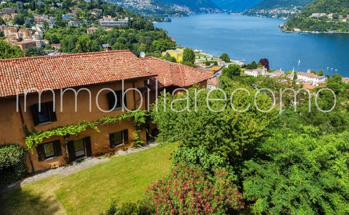 Casa di campagna a Centro-Lago Occidentale, Como, Lombardia 1