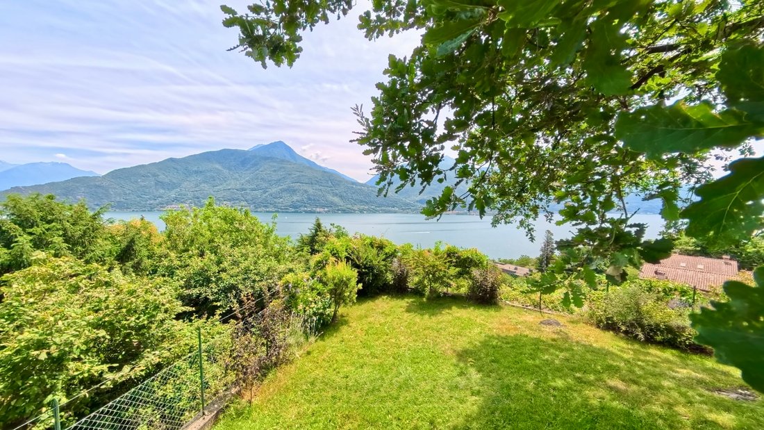 Villa in Pianello del Lario, Lombardy, Italy 5 - 15857893
