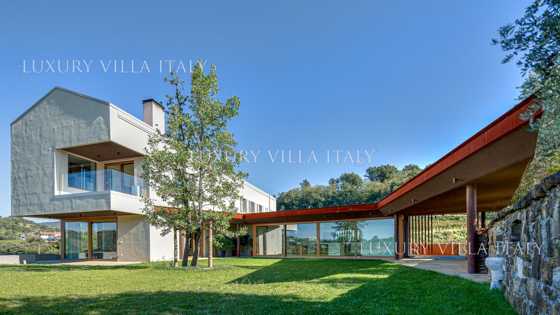 Villa à San Floriano del Collio / Števerjan, Frioul-Vénétie julienne, Italie 1 - 15858886