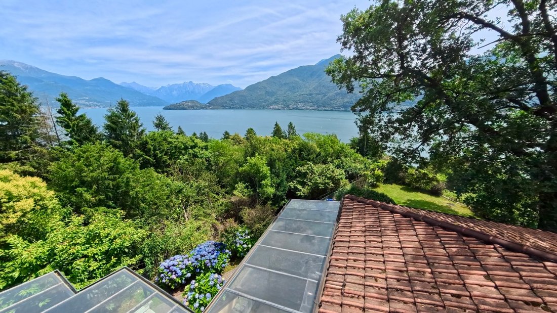 Villa in Pianello del Lario, Lombardy, Italy 2 - 15857893