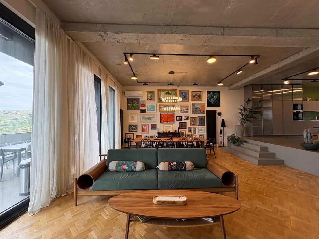 Villa in Tbilisi, Tbilisi, Georgia 2 - 15861605