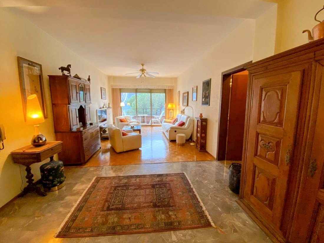 Apartment in Campione d'Italia, Lombardy, Italy 5 - 15857658