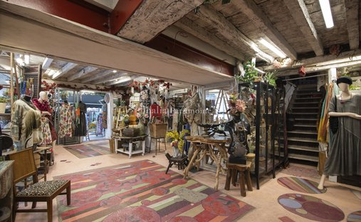 Castle for Sale in Brantôme en Périgord, Nouvelle-Aquitaine, France