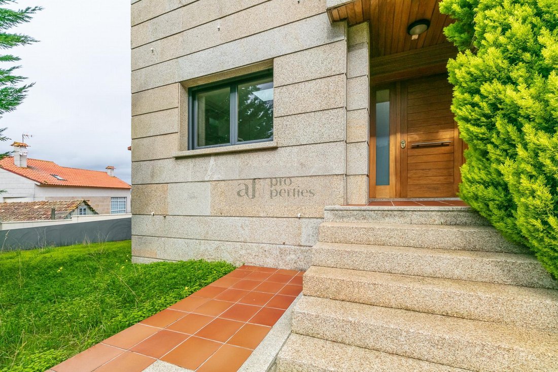 Chalet in Matama, Vigo, Spain 3 - 15138945