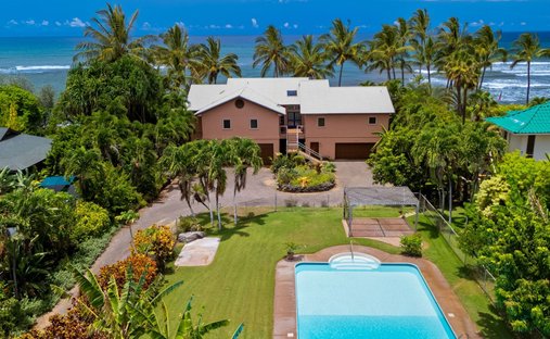 Luxury waterfront houses for sale - 507x312xc 