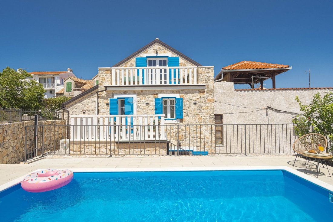 House in Tribunj, Sibenik-Knin County, Croatia 2 - 15856541