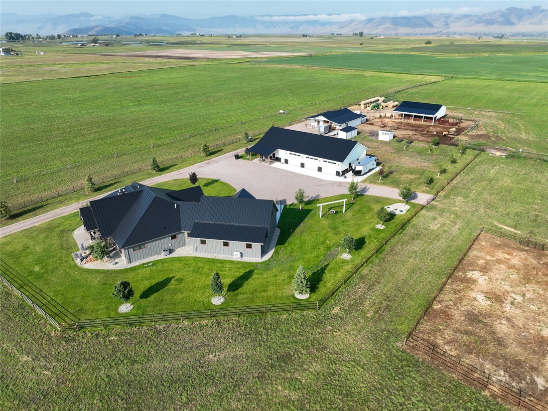 House in Ronan, Montana, United States 2 - 15766409