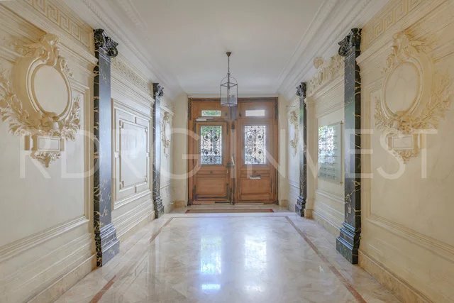 Apartment in Triangle d'Or, Paris 8e Arrondissement, Paris 1 - 15860009