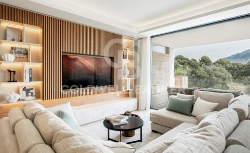 Apartamento en Nueva Andalucía, Marbella, España 1