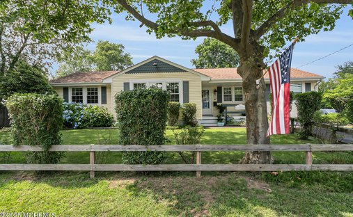 House in Port Monmouth, New Jersey, United States 1