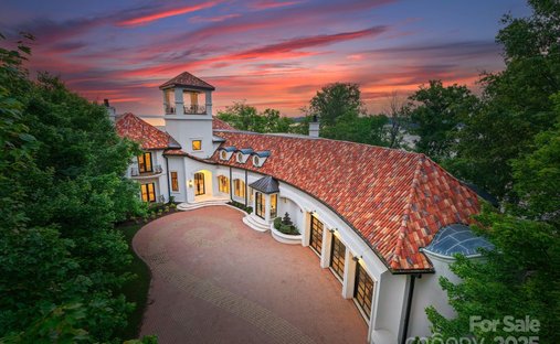 House in Mooresville, North Carolina, United States 1