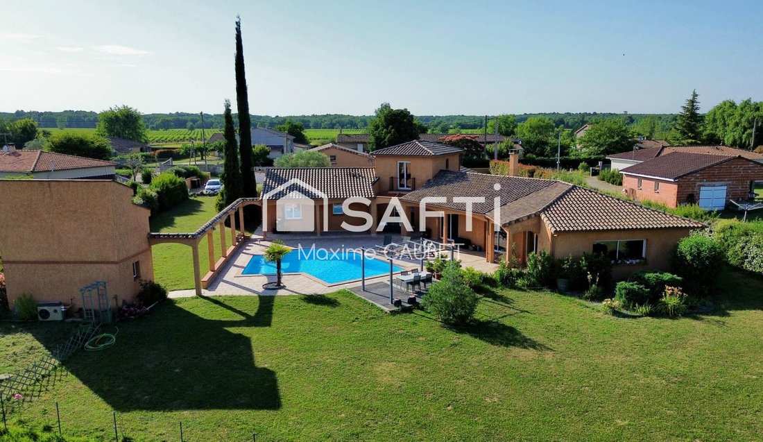 House in Fronton, Occitania, France 2 - 15855367