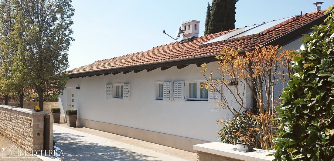 House in Novigrad, Istria County, Croatia 2 - 15836024