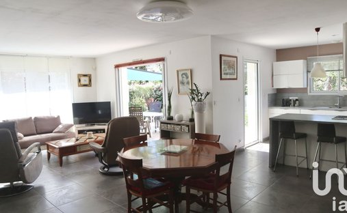 Castle for Sale in Saint-Michel-Chef-Chef, Pays de la Loire, France