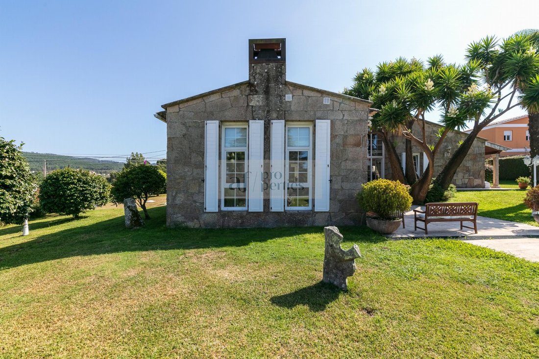 Chalet in Baiona, Baiona, Spain 5 - 14653188