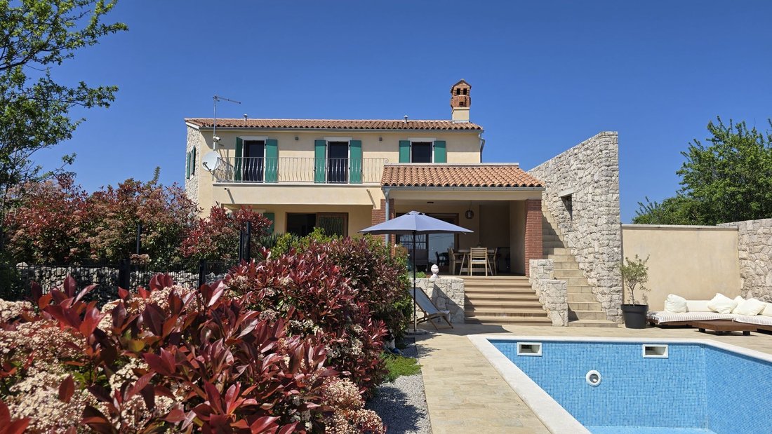 Villa in Labin, Istria County, Croatia 1 - 15861845