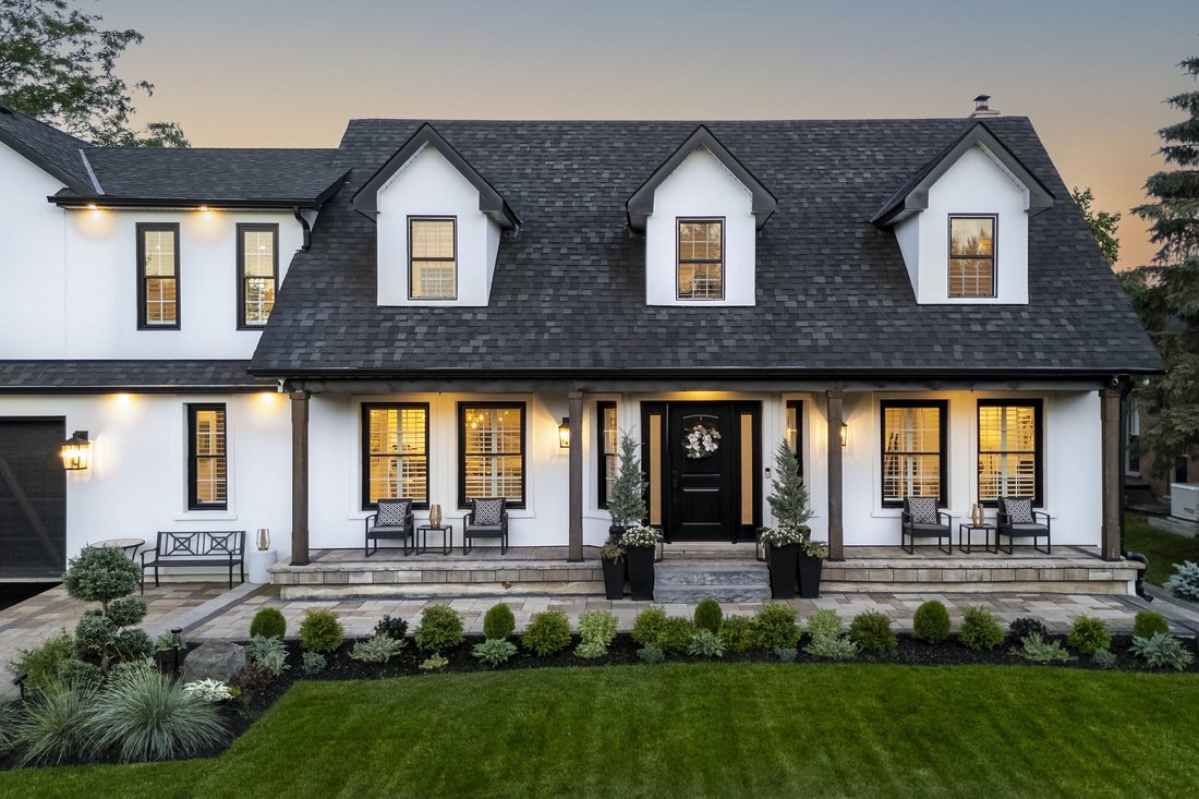 House in Hamilton, Ontario, Canada 3 - 15859704