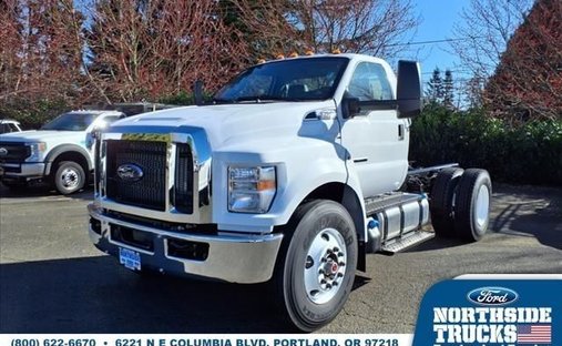 2026 Ford F-750SD Base in Portland, OR, United States 1