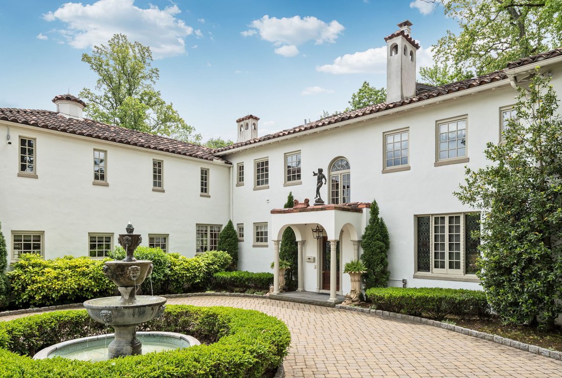 House in Englewood, New Jersey, United States 3 - 15855093