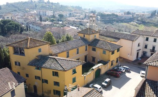 Villa in Mercatale in Val di Pesa, Tuscany, Italy 1