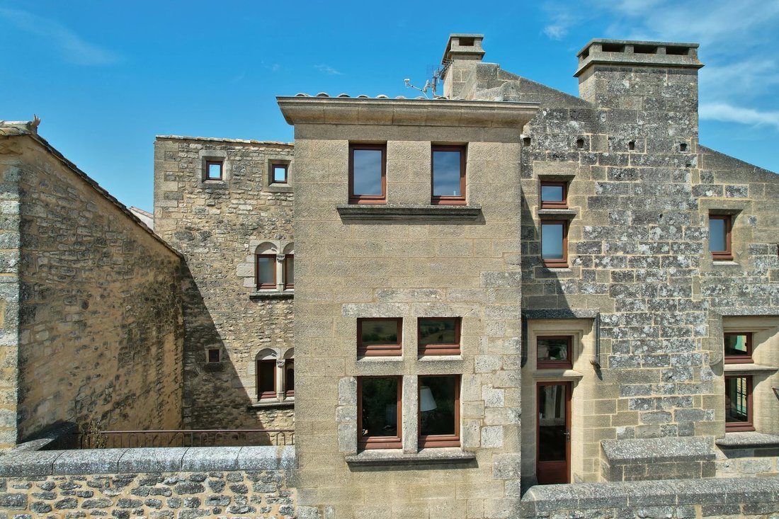 Estate in Uzès, Occitania, France 3 - 15854441