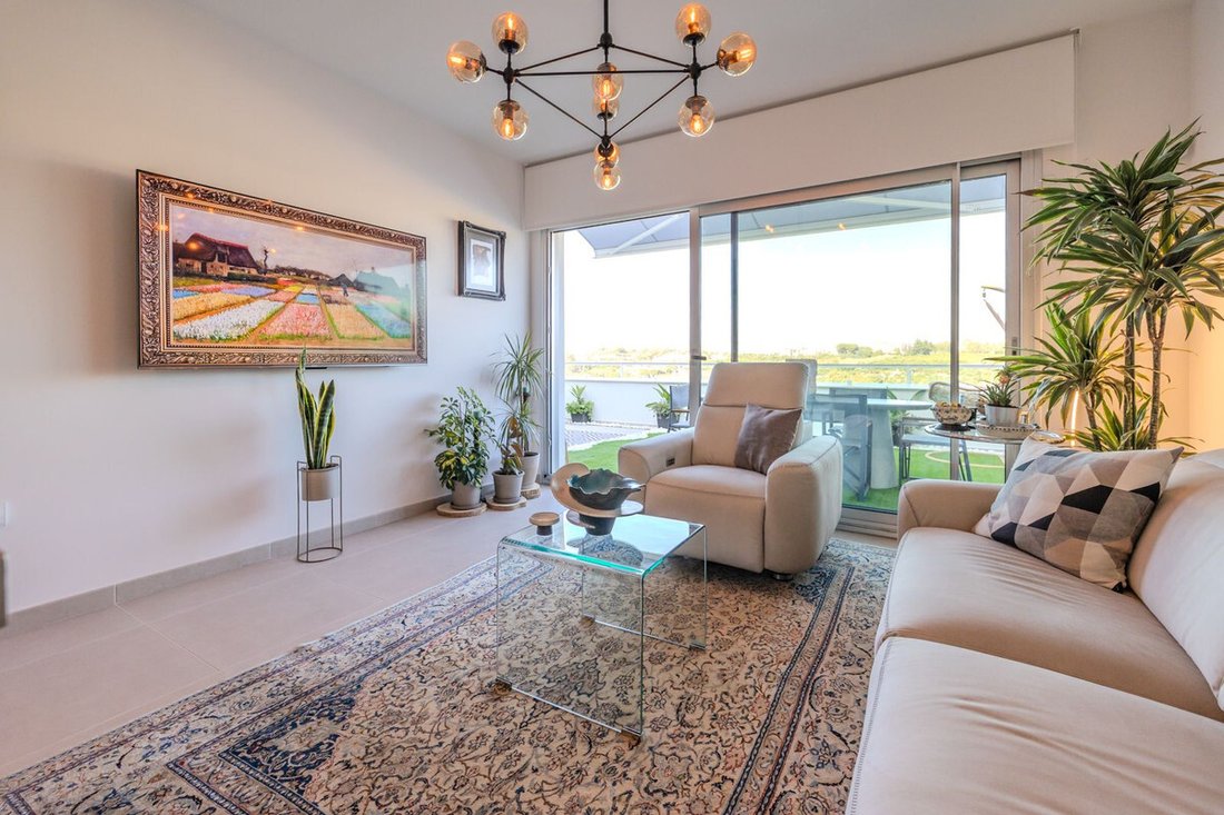 Penthouse in Estepona, Andalusia, Spain 4 - 15854522