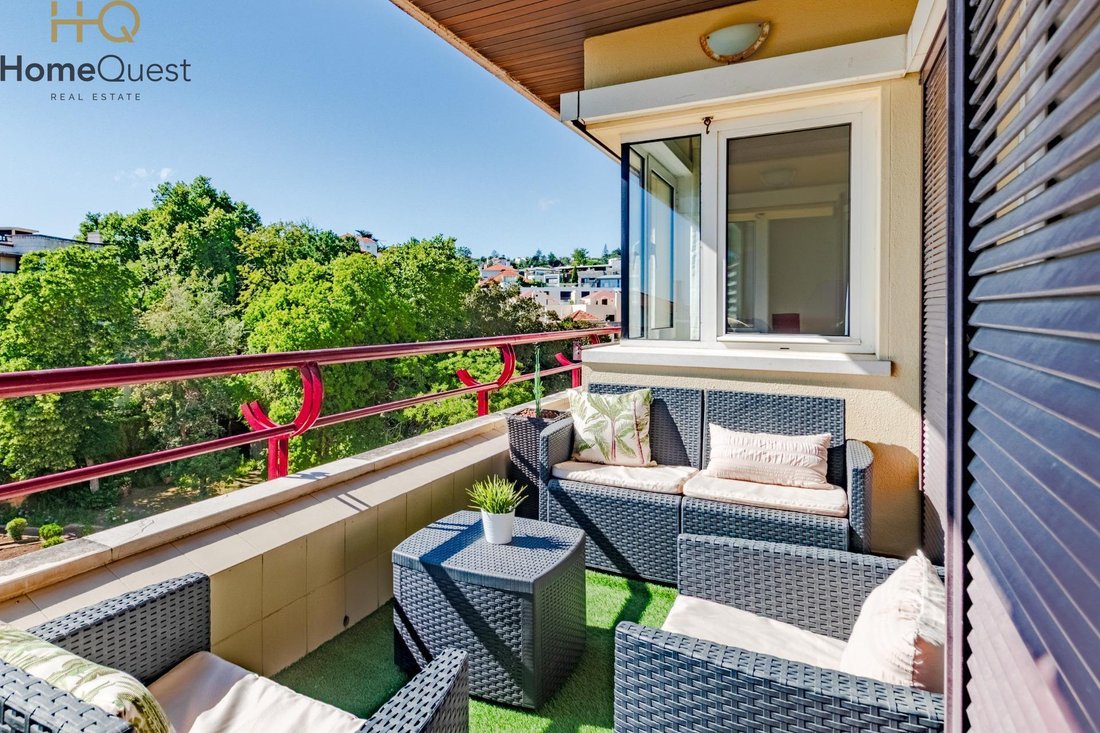 Apartment in Estoril, Cascais e Estoril, Lisbon 3 - 15843529