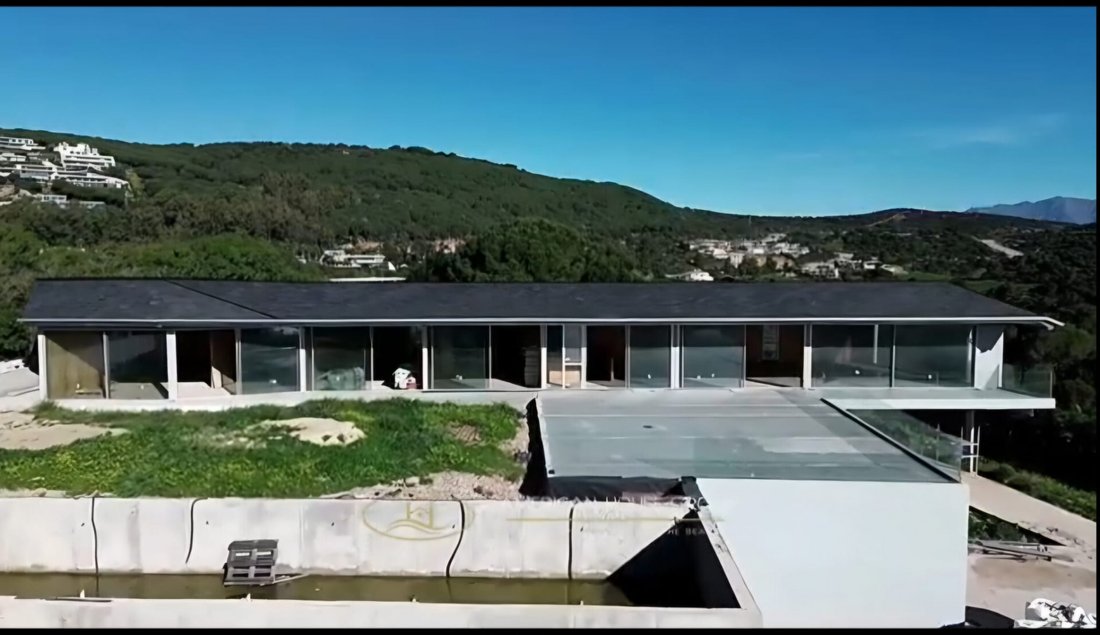Villa in Sotogrande, San Roque, Andalusia 3 - 15857807
