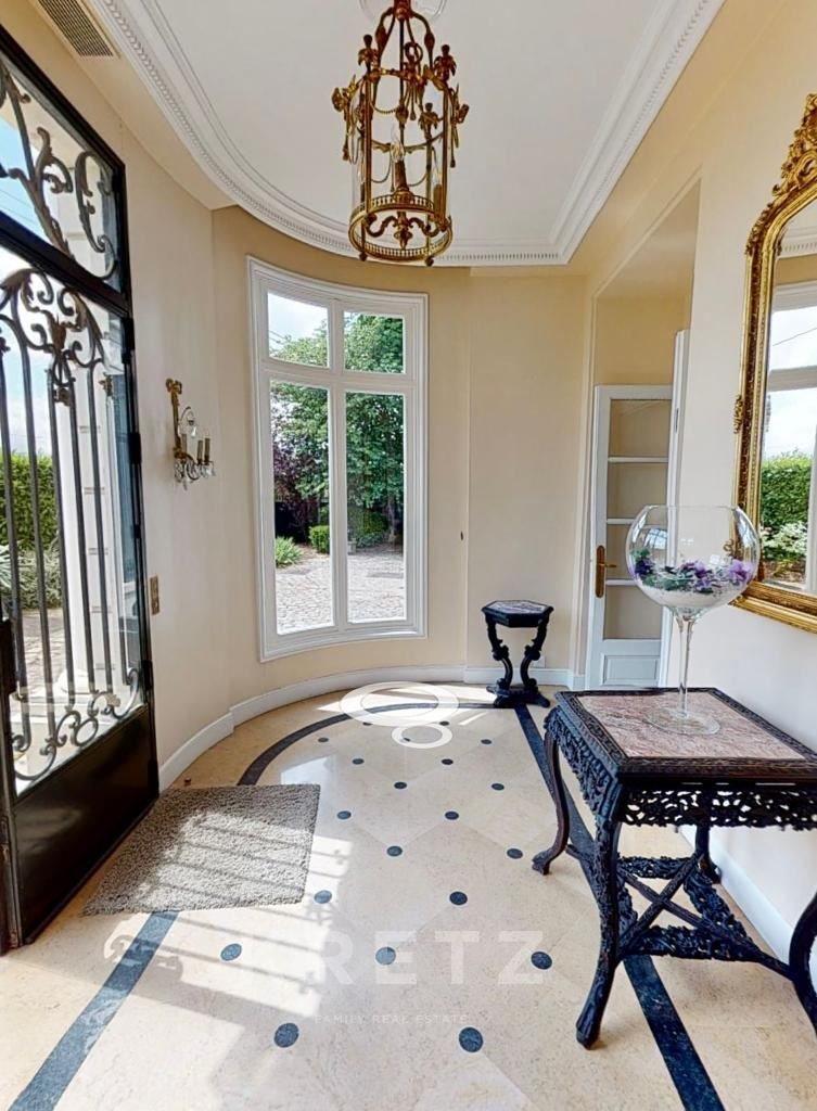 Château de Gency: A 19th-Century Masterpiece Where Time Dances with Elegance