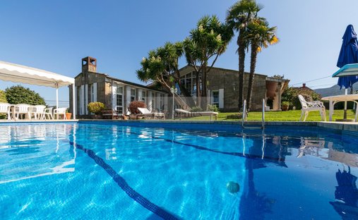 Chalet in Baiona, Baiona, Spain 1