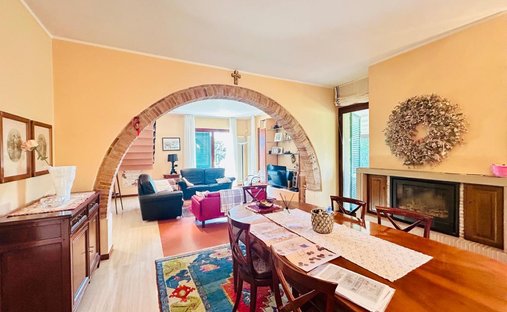 Castle for Sale in Molino d'Egola, Tuscany, Italy