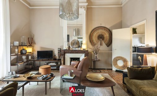 House in Centre Ville, Aigues-Mortes, France 1