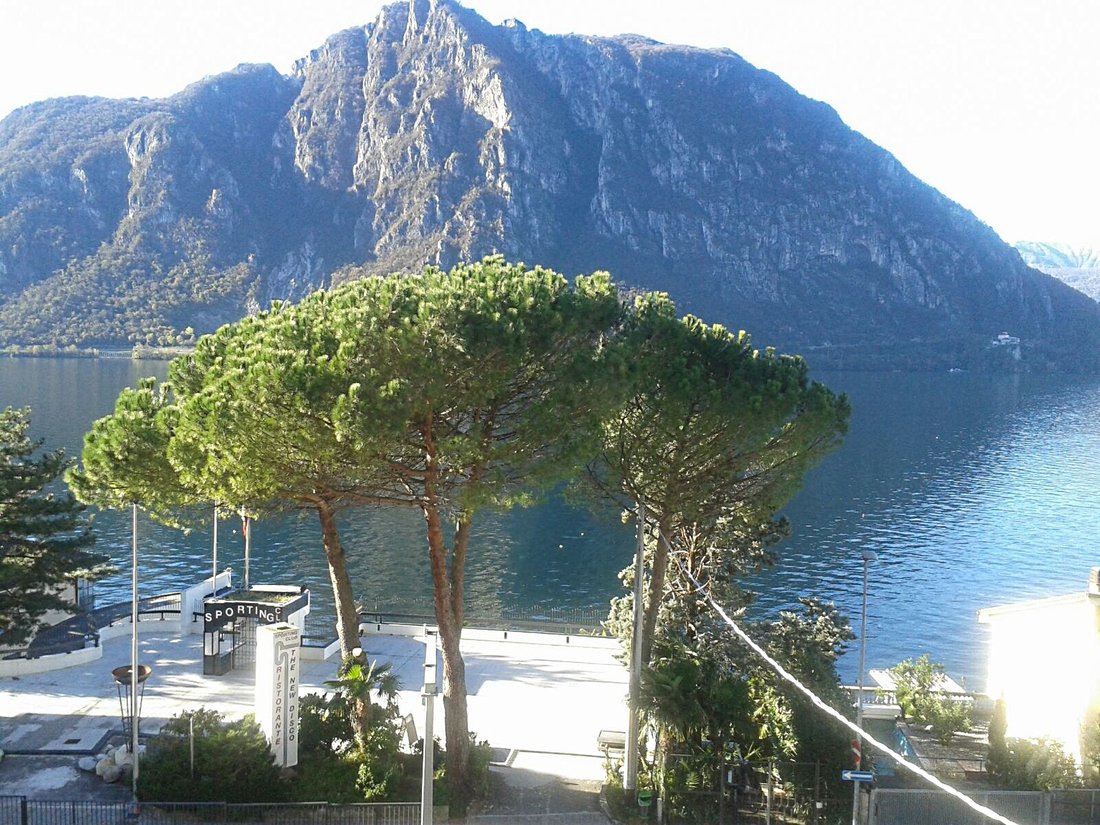 Apartment in Campione d'Italia, Lombardy, Italy 1 - 15857658