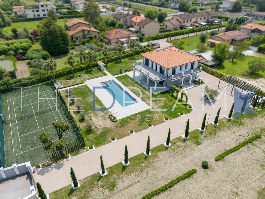 Villa in Center, Forte dei Marmi, Tuscany 2 - 15858931