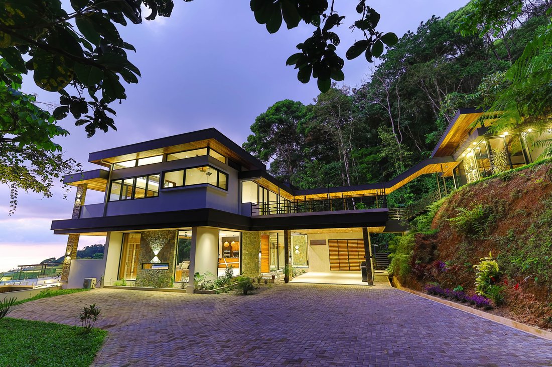 Villa in Uvita, Puntarenas Province, Costa Rica 2 - 15855624