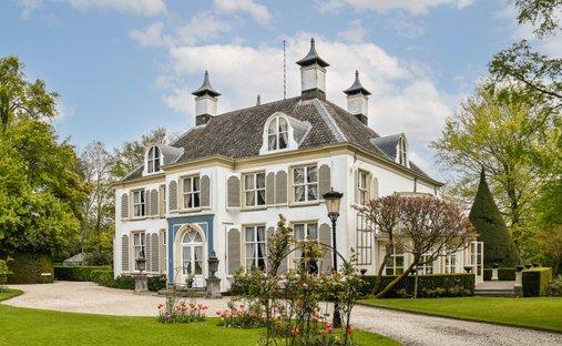 House in Loenen aan de Vecht, Utrecht, Netherlands 1