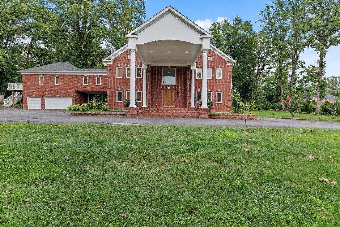 House in Annandale, Virginia, United States 3 - 15862649